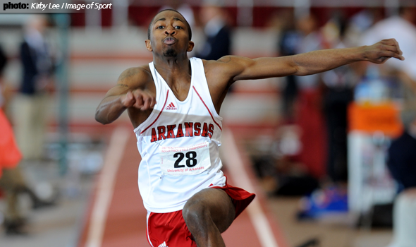 Arkansas’ Nkosinza Balumbu punches NCAA ticket at Razorback Invite