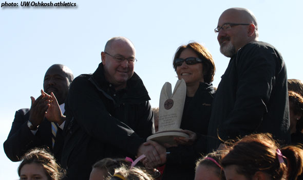 UW Oskhosh Presented With 2009-10 Deb Vercauteren Division III Program of the Year Award